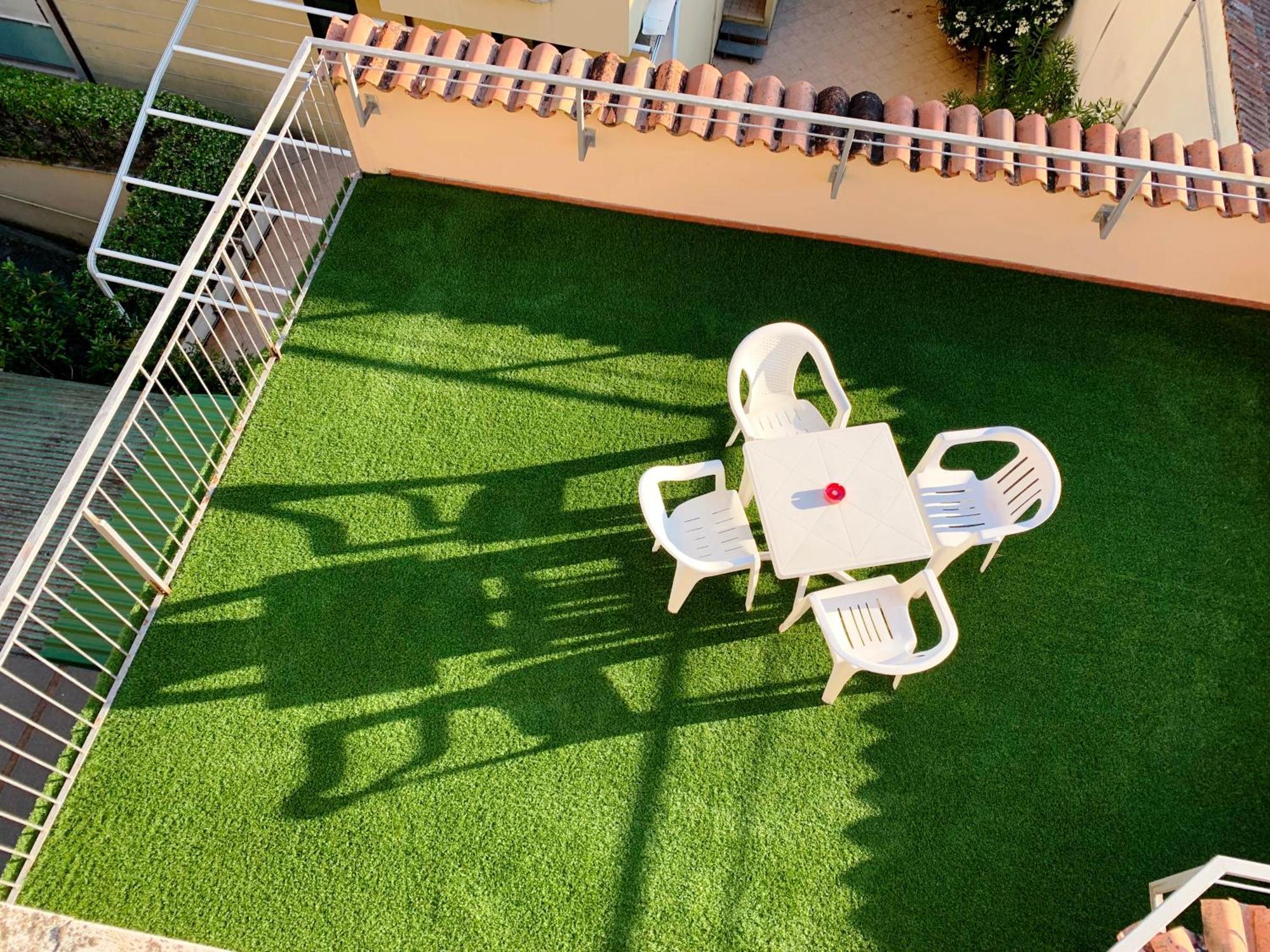 Hotel Garni Picnic Riccione Kültér fotó