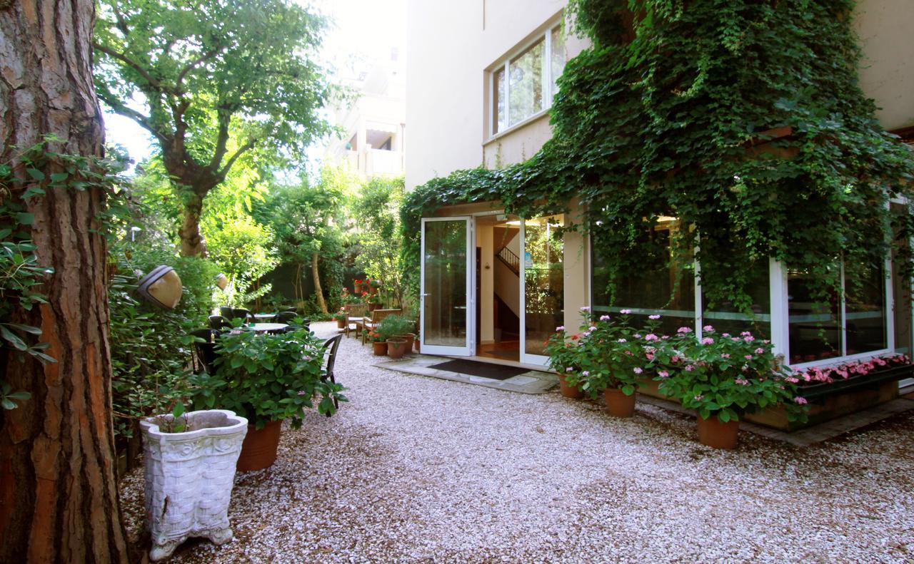 Hotel Garni Picnic Riccione Kültér fotó