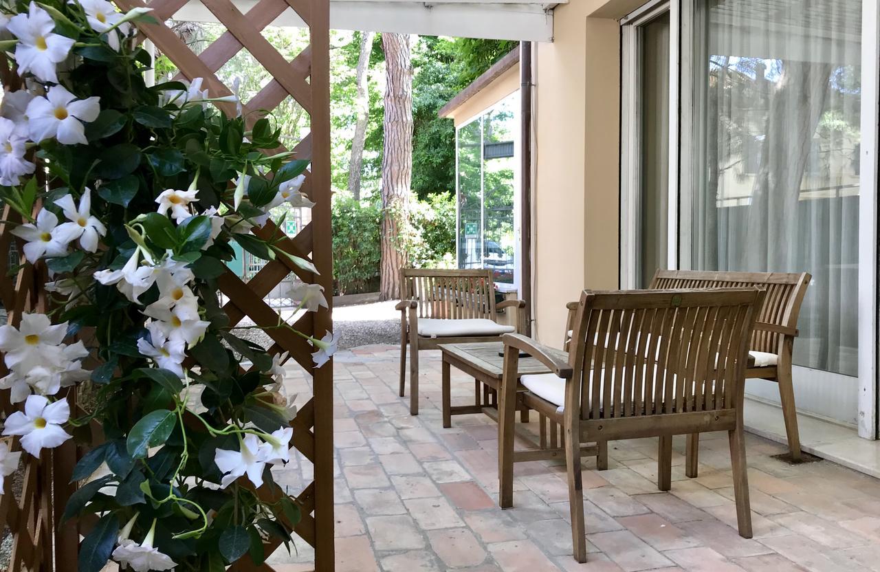 Hotel Garni Picnic Riccione Kültér fotó